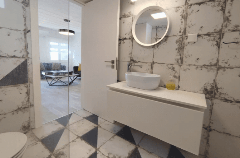 2 Bedroom Flat For Rent: https://www.zyprus.com/property/39364/2-bedrooms-apartment-flat-in-potamos-germasogeias-germasogeia-limassol (www.zyprus.com)