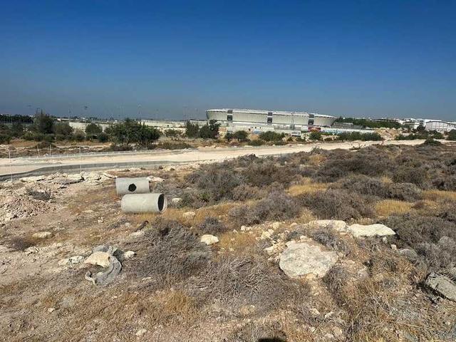 Residential land 540 m²: https://www.bazaraki.com/adv/5786931_residential-land-540-m2 (www.bazaraki.com)