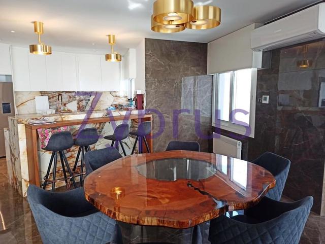 3 Bedroom Penthouse For Rent: https://www.zyprus.com/property/39367/3-bedrooms-apartment-penthouse-in-limassol-city-centre-limassol (www.zyprus.com)