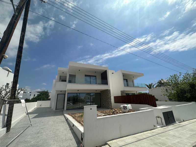 4-bedroom detached house for sale: https://www.bazaraki.com/adv/5791223_4-bedroom-detached-house-for-sale (www.bazaraki.com)