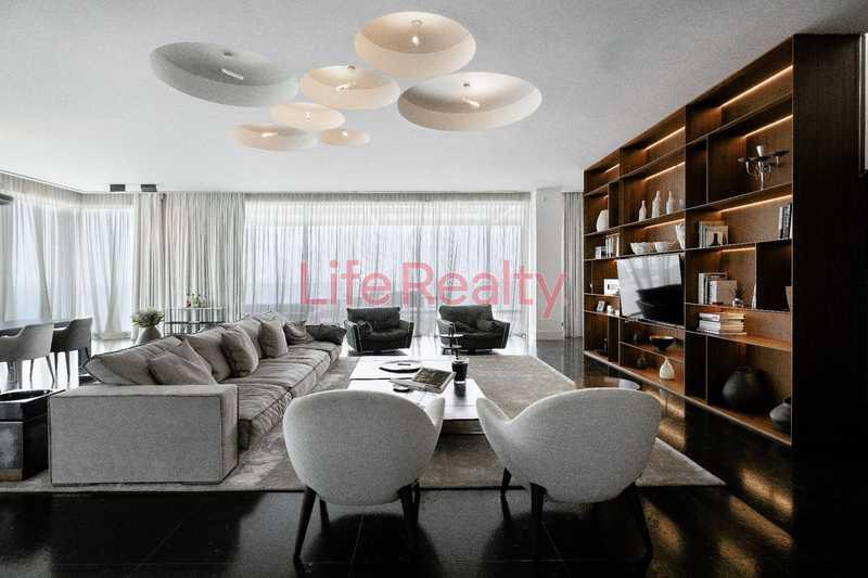 4-bedroom penthouse for sale: https://www.bazaraki.com/adv/5778708_4-bedroom-penthouse-for-sale (www.bazaraki.com)