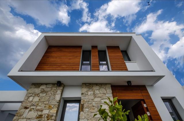 New 5-bedroom villa in Larnaca № 153313: https://dom.com.cy/en/catalog/sale/153313/ (dom.com.cy)
