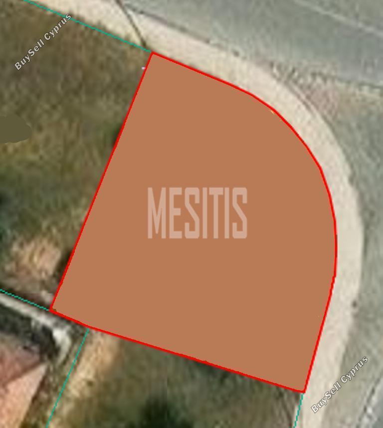 529 SQM Plot for sale in Strovolos, Nicosia: https://www.buysellcyprus.com/property-for-sale/nicosia/strovolos/plot-for-sale-strovolos-nicosia-1792902.html (www.buysellcyprus.com)