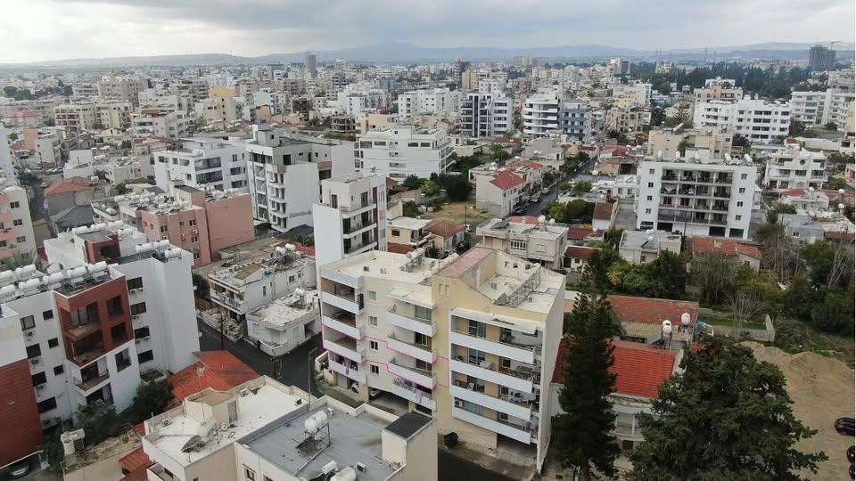 Spacious, 3- Bedroom Apartment for sale in Drosia area, Larnaca: https://www.facebook.com/marketplace/item/1037266251663112 (www.facebook.com)