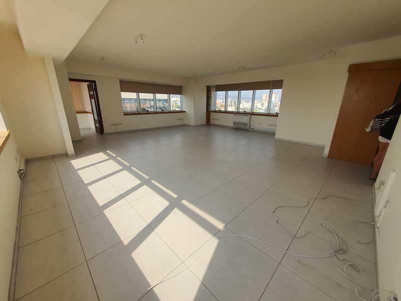 Office on makarios avenue: https://www.bazaraki.com/adv/5791176_office-for-rent-on-makarios-avenue (www.bazaraki.com)