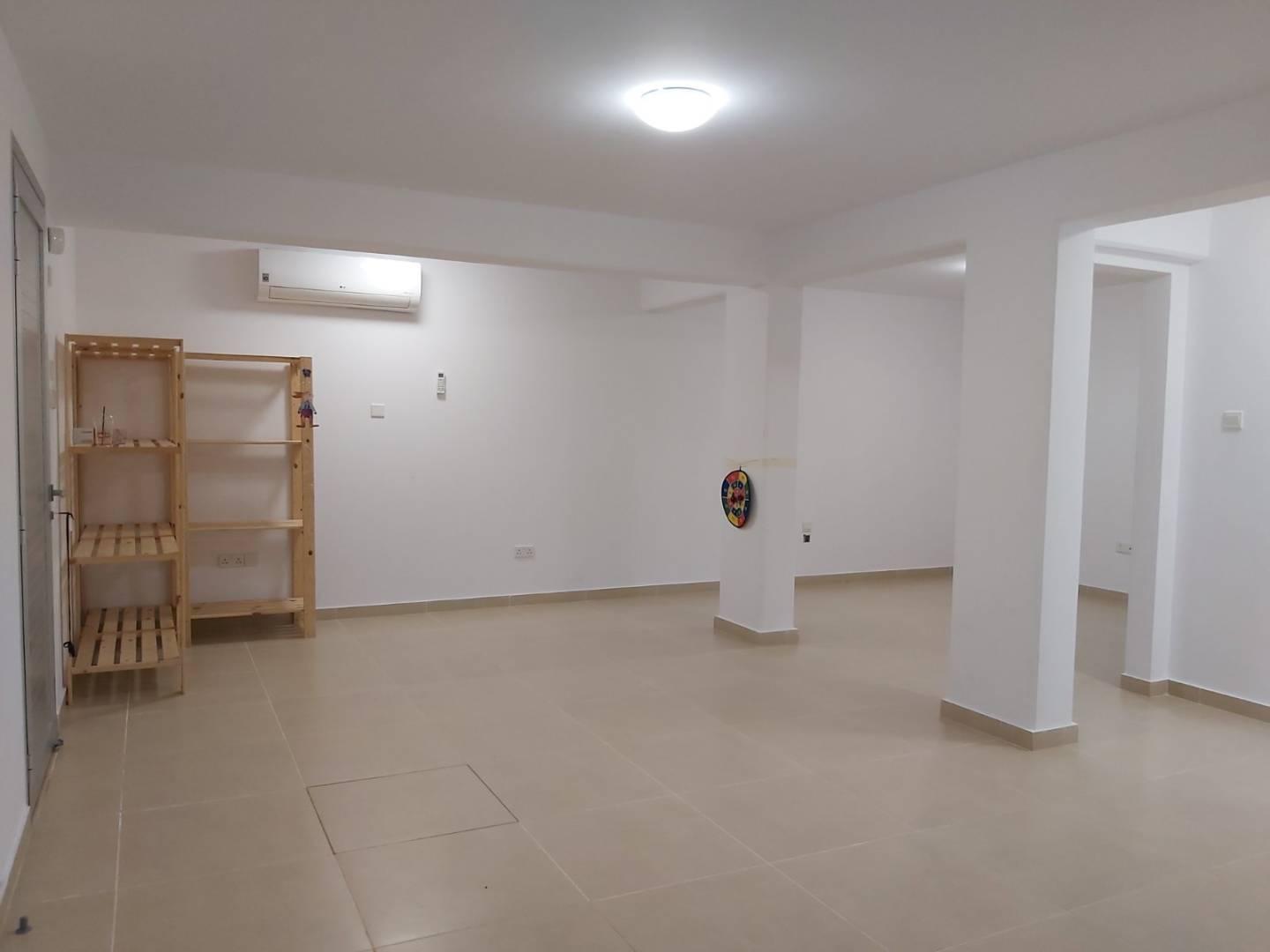4-bedroom villa in Limassol №151924: https://dom.com.cy/en/catalog/rent/151924/ (dom.com.cy)