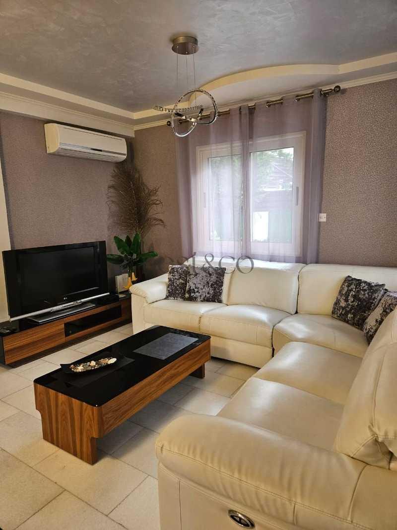 6-bedroom villa for sale: https://www.bazaraki.com/adv/5798373_6-bedroom-villa-for-sale (www.bazaraki.com)