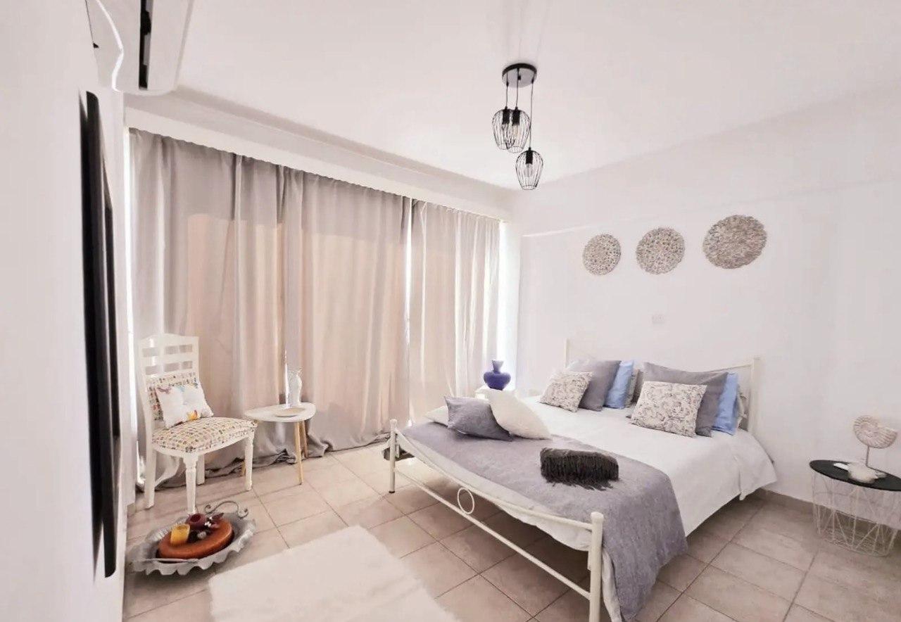 2-bedroom apartment in Limassol №152260: https://dom.com.cy/en/catalog/rent/152260/ (dom.com.cy)