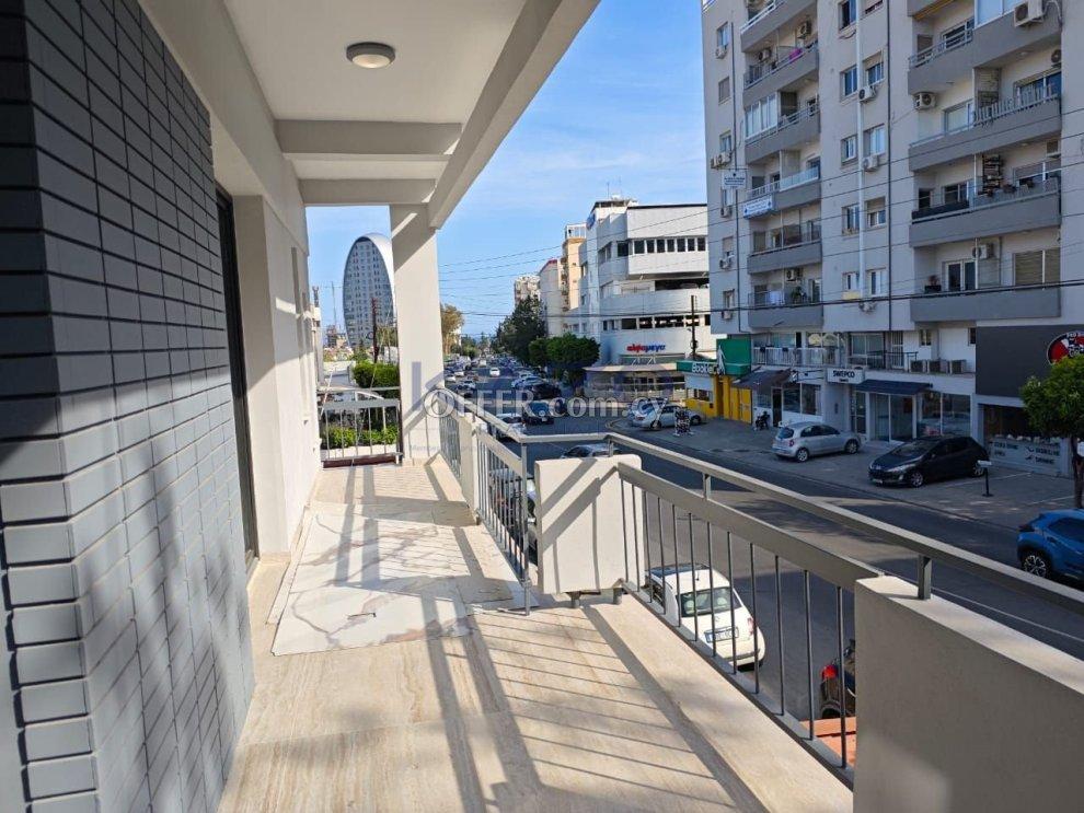 Modern Fully Furnished Top Floor Apartment in Neapolis: https://www.offer.com.cy/en/modern-fully-furnished-top-floor-apartment-in-neapolis/21-816629/ (www.offer.com.cy)