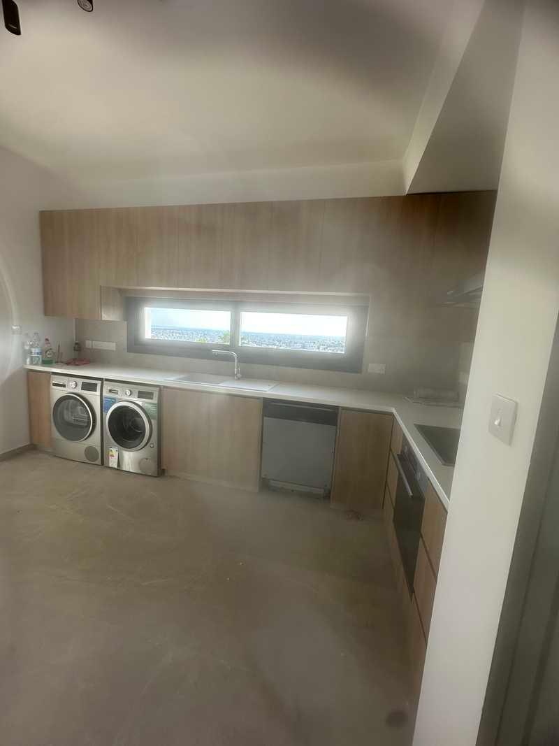 3-bedroom apartment to rent: https://www.bazaraki.com/adv/5793319_3-bedroom-apartment-to-rent (www.bazaraki.com)