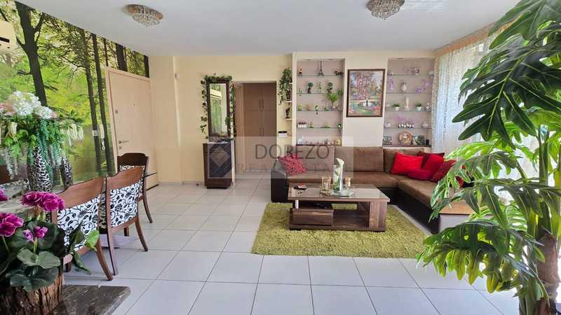 3-bedroom apartment to rent: https://www.bazaraki.com/adv/5794264_3-bedroom-apartment-to-rent (www.bazaraki.com)