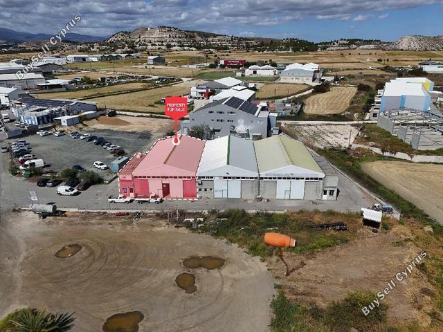 Warehouse for sale in Alampra, Nicosia: https://www.buysellcyprus.com/property-for-sale/nicosia/alampra/warehouse-for-sale-alampra-nicosia-1800871.html (www.buysellcyprus.com)