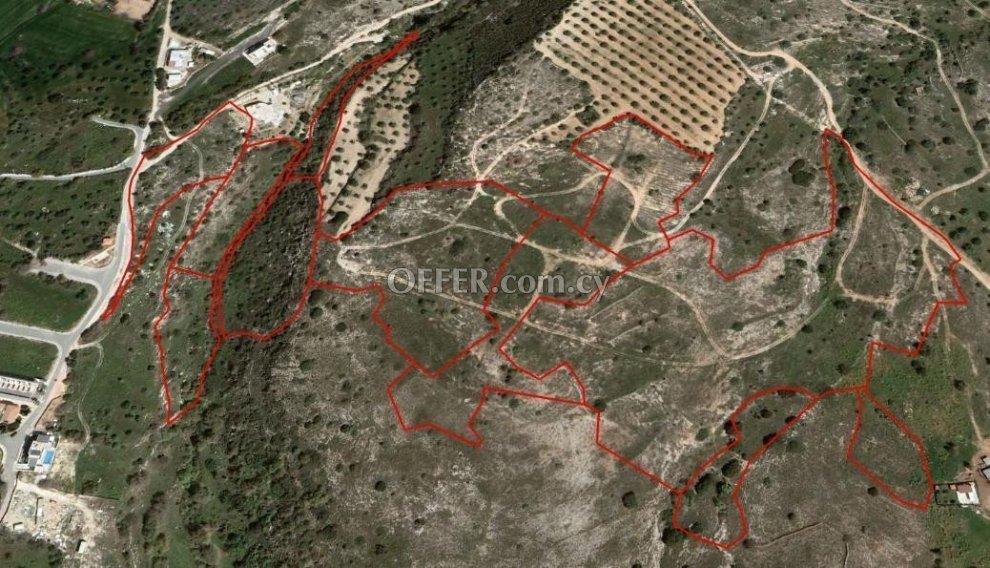 (Residential) in Anavargos, Paphos for Sale: https://www.offer.com.cy/en/residential-in-anavargos-paphos-for-sale/21-760328/ (www.offer.com.cy)