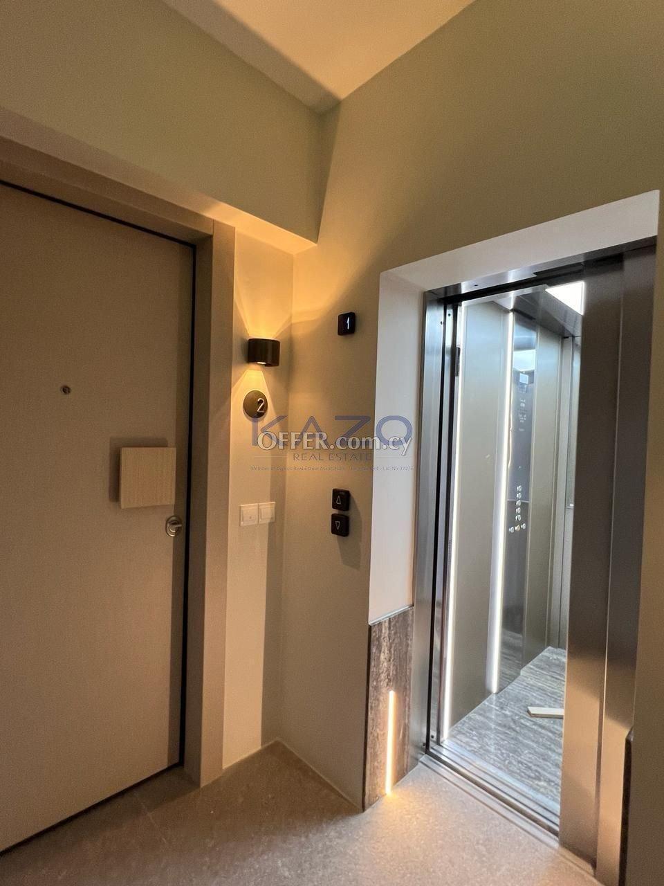 Modern Apartment for Sale in City Center Agia Zoni: https://www.offer.com.cy/en/modern-apartment-for-sale-in-city-center-agia-zoni/21-816440/ (www.offer.com.cy)