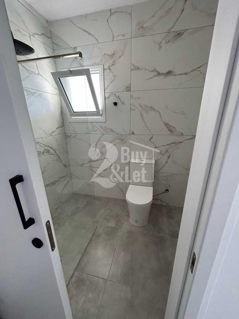 3-bedroom apartment for sale: https://www.bazaraki.com/adv/5795358_3-bedroom-apartment-for-sale (www.bazaraki.com)