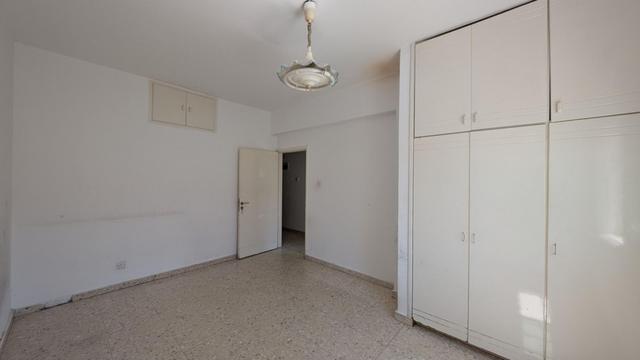 Residential Building 362 SQM For Sale: https://www.zyprus.com/property/39148/9-bedrooms-building-residential-building-in-kaimakli-nicosia (www.zyprus.com)