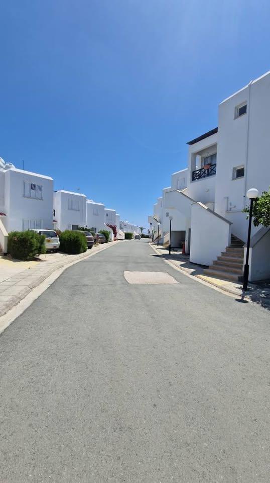 Seaview apartment in well-maintained complex in Meneou: https://www.facebook.com/marketplace/item/713718801157427 (www.facebook.com)