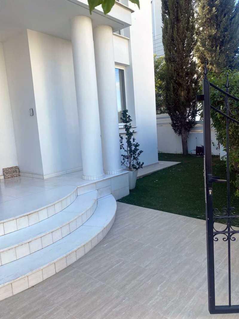 5-bedroom detached house for sale: https://www.bazaraki.com/adv/5798307_5-bedroom-detached-house-for-sale (www.bazaraki.com)