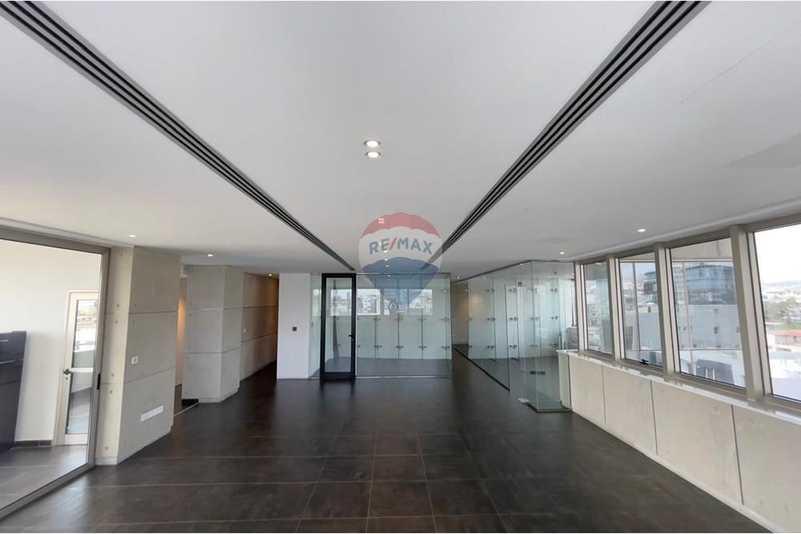 196m2 modern office near the highway: https://www.bazaraki.com/adv/5796047_196m2-modern-office-near-the-highway (www.bazaraki.com)