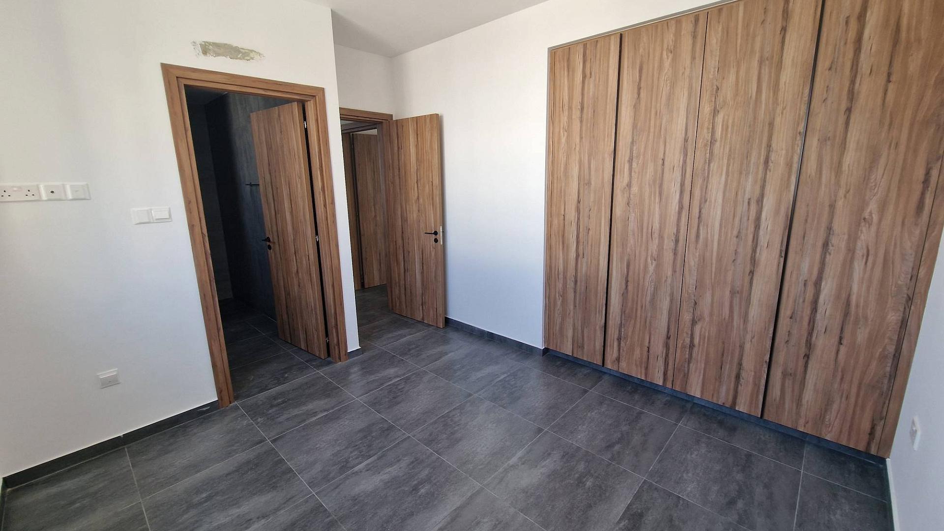 New 2-bedroom flat in Larnaca № 153915: https://dom.com.cy/en/catalog/sale/153915/ (dom.com.cy)