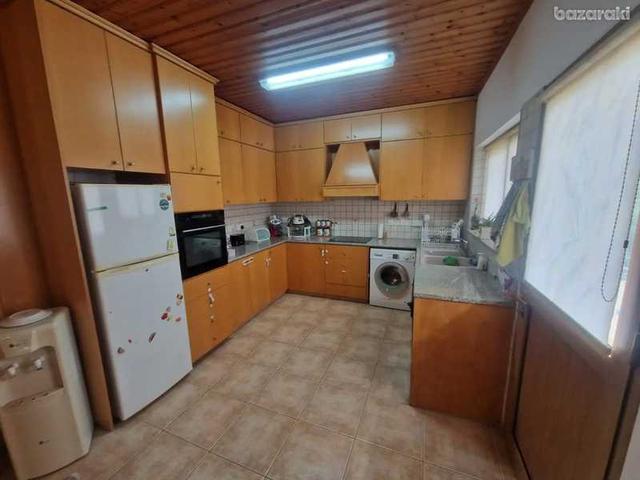 3-bedroom apartment to rent: https://www.bazaraki.com/adv/5786534_3-bedroom-apartment-to-rent (www.bazaraki.com)