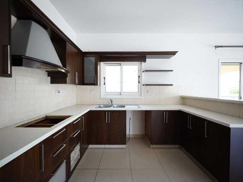 3-bedroom semi-detached for sale: https://www.bazaraki.com/adv/5797601_3-bedroom-semi-detached-for-sale (www.bazaraki.com)
