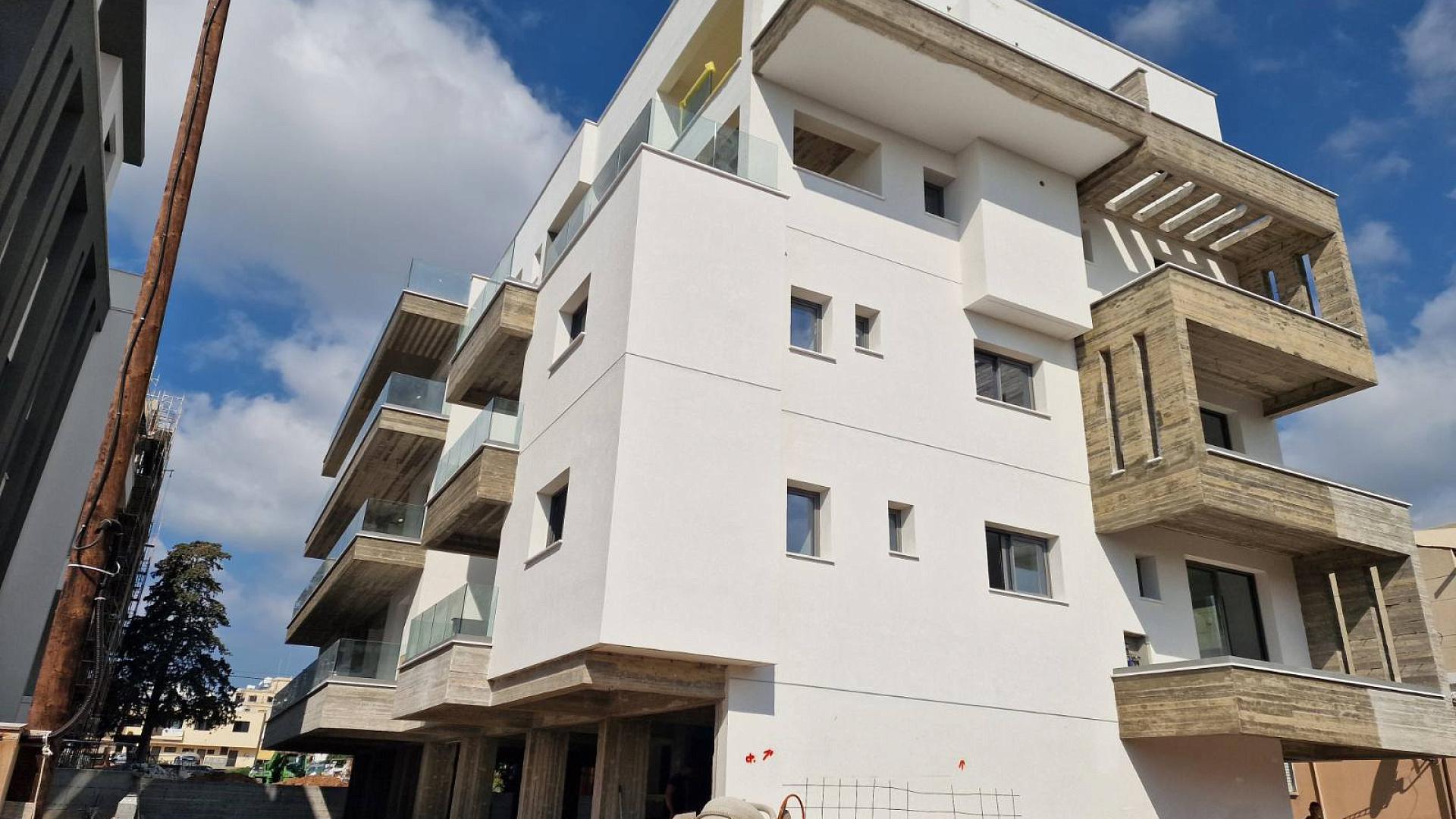 New 3-bedroom flat in Paphos № 153678: https://dom.com.cy/en/catalog/sale/153678/ (dom.com.cy)