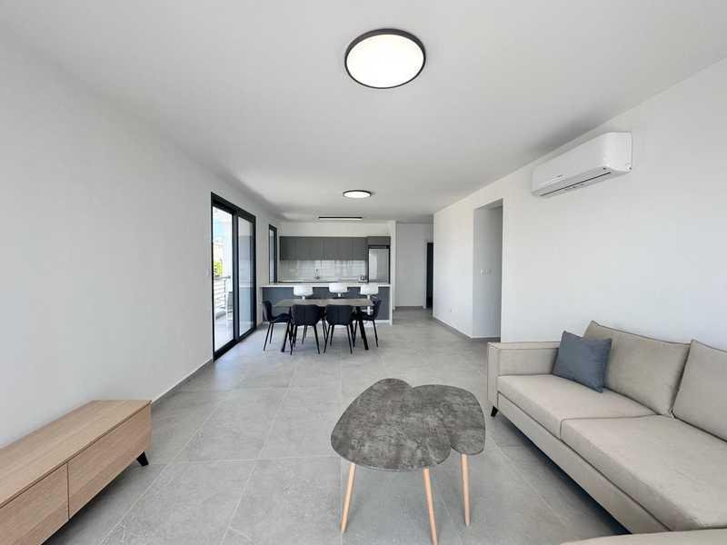 3-bedroom apartment to rent: https://www.bazaraki.com/adv/5786954_3-bedroom-apartment-to-rent (www.bazaraki.com)