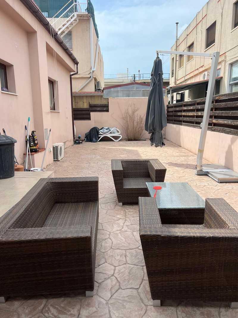 3-bedroom detached house for sale: https://www.bazaraki.com/adv/5795601_3-bedroom-detached-house-for-sale (www.bazaraki.com)