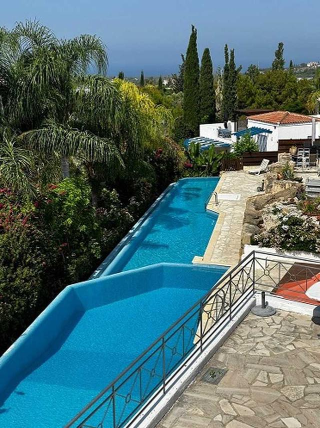 2-bedroom semi-detached for sale: https://www.bazaraki.com/adv/5797575_2-bedroom-semi-detached-for-sale (www.bazaraki.com)