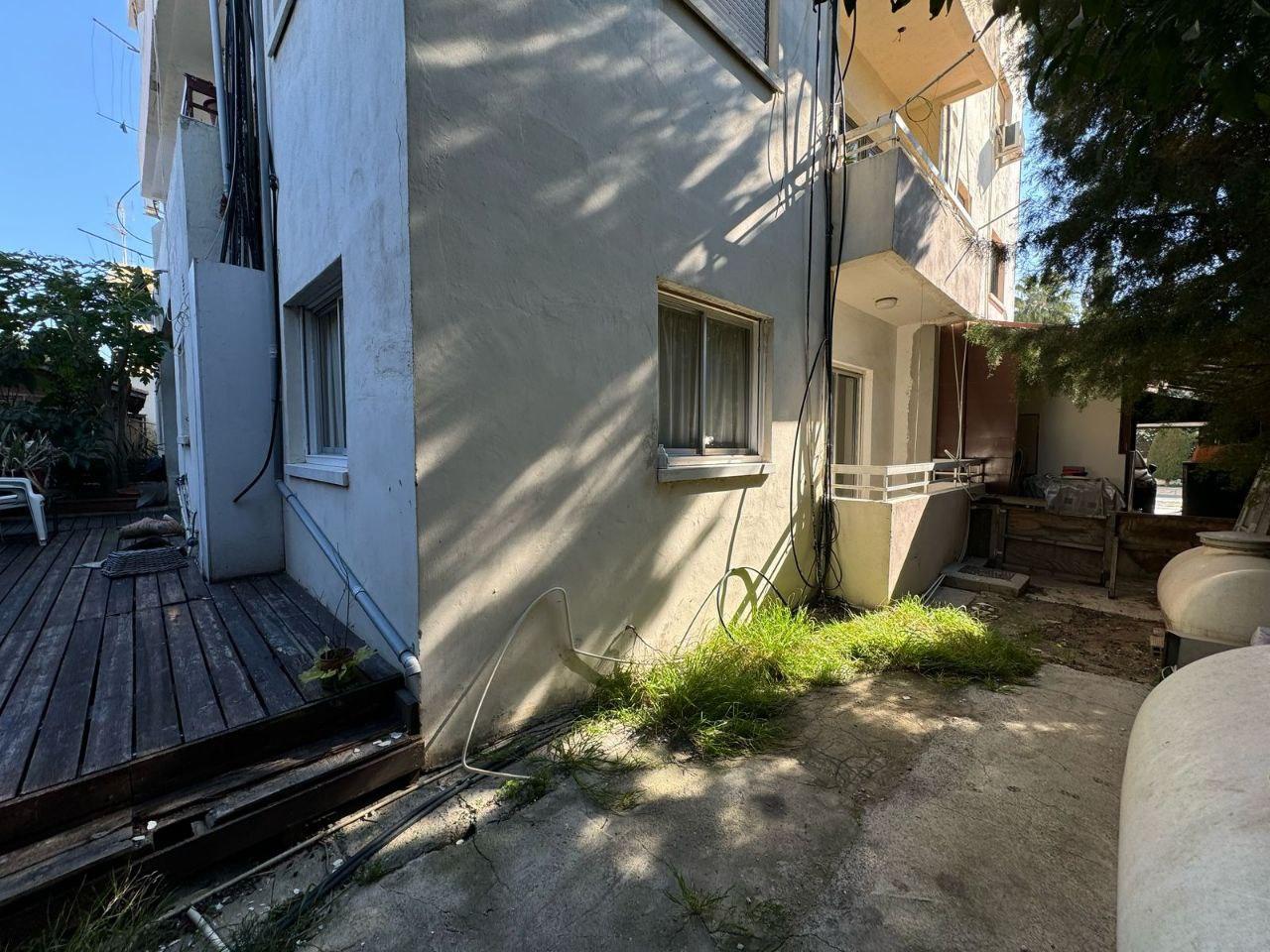 2-bedroom flat in Larnaca № 152731: https://dom.com.cy/en/catalog/sale/152731/ (dom.com.cy)