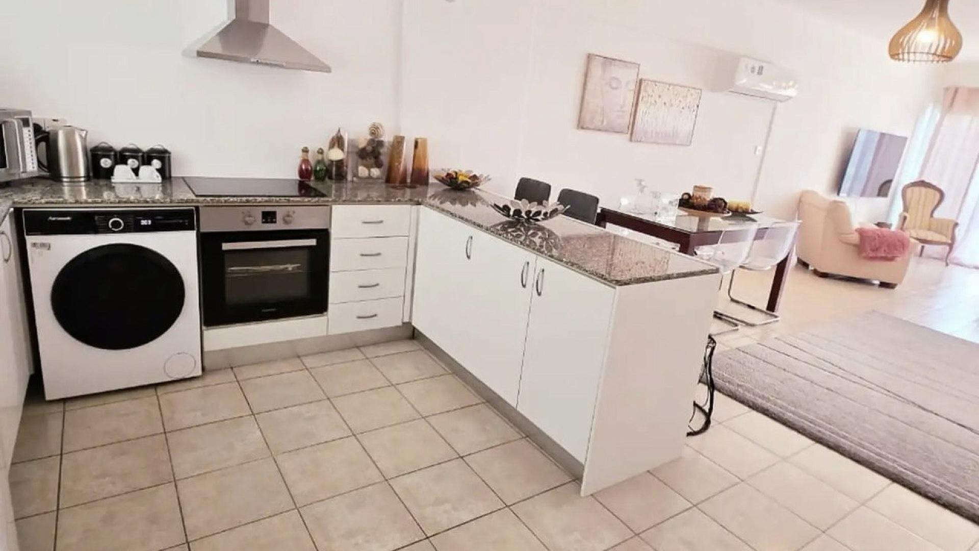 2-bedroom apartment in Limassol №152260: https://dom.com.cy/en/catalog/rent/152260/ (dom.com.cy)