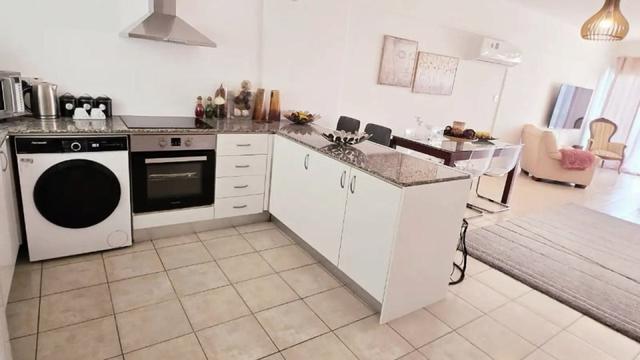 2-bedroom apartment in Limassol №152260: https://dom.com.cy/en/catalog/rent/152260/ (dom.com.cy)