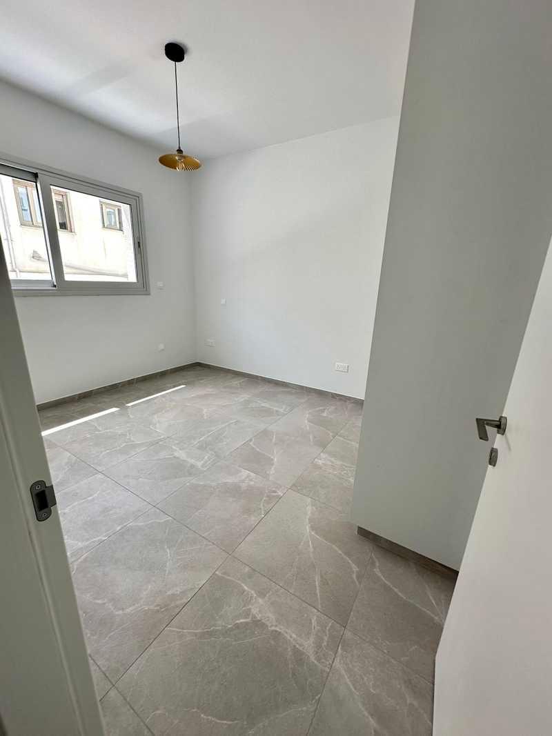 2-bedroom apartment to rent: https://www.bazaraki.com/adv/5797096_2-bedroom-apartment-to-rent (www.bazaraki.com)
