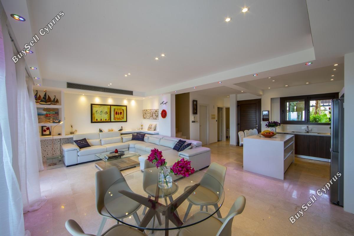 4 Bedroom Detached house for sale in Cape Greko, Famagusta: https://www.buysellcyprus.com/property-for-sale/famagusta/cape-greko/4-bed-detached-house-for-sale-cape-greko-famagusta-1754726.html (www.buysellcyprus.com)