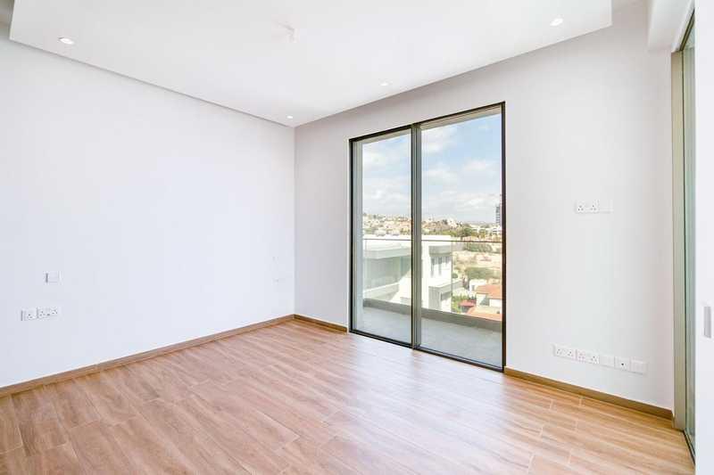 3-bedroom penthouse for sale: https://www.bazaraki.com/adv/5765607_3-bedroom-penthouse-for-sale (www.bazaraki.com)