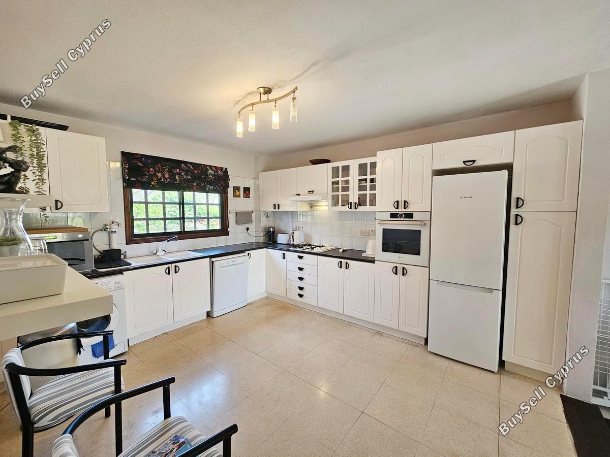 4 Bedroom Town house for sale in Tala, Paphos: https://www.buysellcyprus.com/property-for-sale/paphos/tala/4-bed-town-house-for-sale-tala-paphos-1796212.html (www.buysellcyprus.com)
