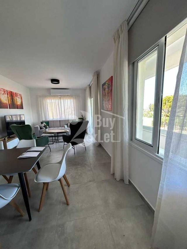3-bedroom apartment for sale: https://www.bazaraki.com/adv/5795358_3-bedroom-apartment-for-sale (www.bazaraki.com)