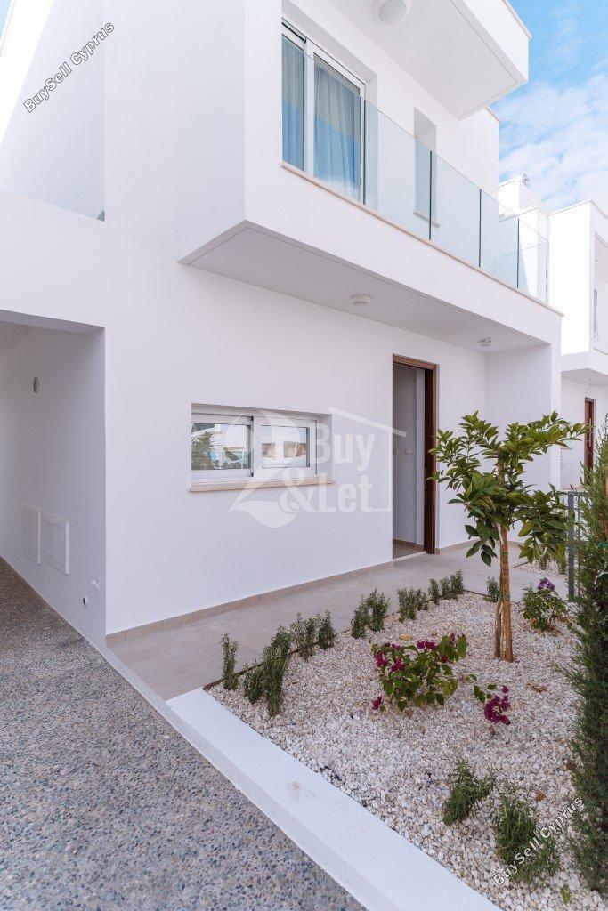 4 Bedroom Detached house for sale in Coral Bay, Paphos: https://www.buysellcyprus.com/property-for-sale/paphos/coral-bay/4-bed-detached-house-for-sale-coral-bay-paphos-1799885.html (www.buysellcyprus.com)