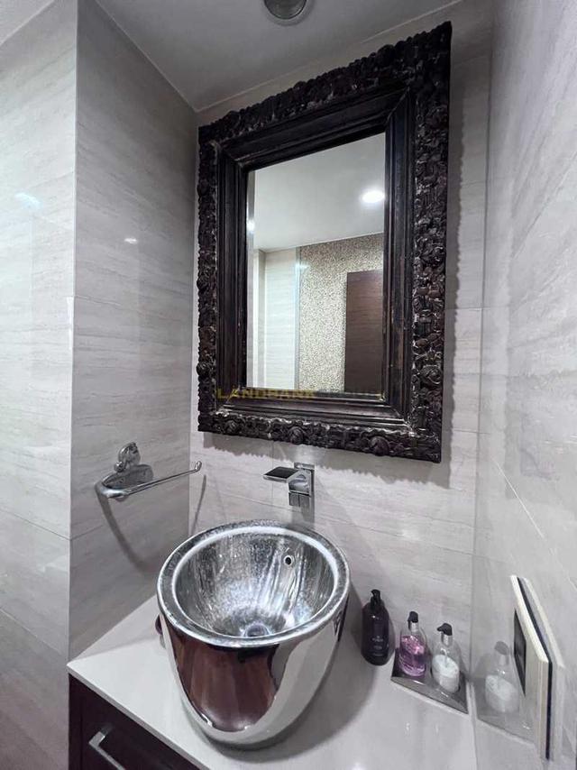 6-bedroom detached house for sale: https://www.bazaraki.com/adv/5795742_6-bedroom-detached-house-for-sale (www.bazaraki.com)