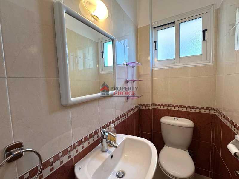 3-bedroom apartment to rent: https://www.bazaraki.com/adv/5791404_3-bedroom-apartment-to-rent (www.bazaraki.com)