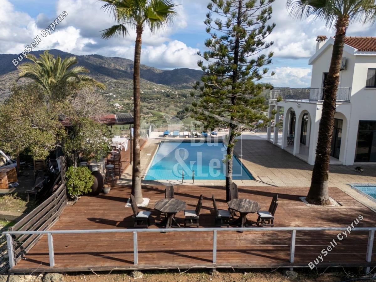 7 Bedroom Detached house to rent in Foinikaria, Limassol: https://www.buysellcyprus.com/property-for-rent/limassol/foinikaria/7-bed-detached-house-to-rent-foinikaria-limassol-1797614.html (www.buysellcyprus.com)