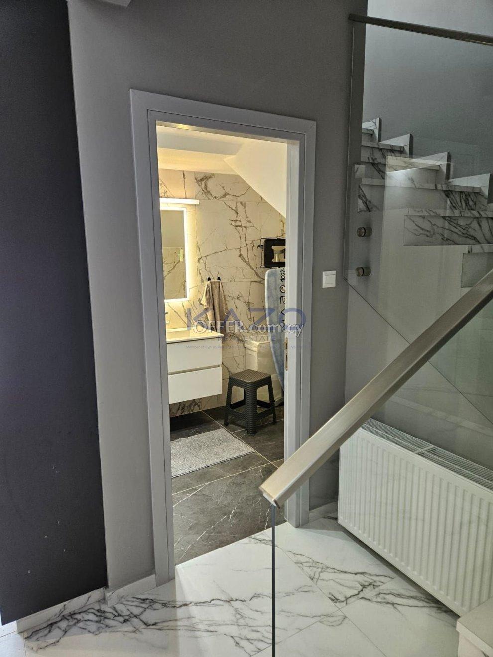 Modern 5 Bedroom Villa with Pool in Germasoyeia: https://www.offer.com.cy/en/modern-5-bedroom-villa-with-pool-in-germasoyeia/21-816293/ (www.offer.com.cy)