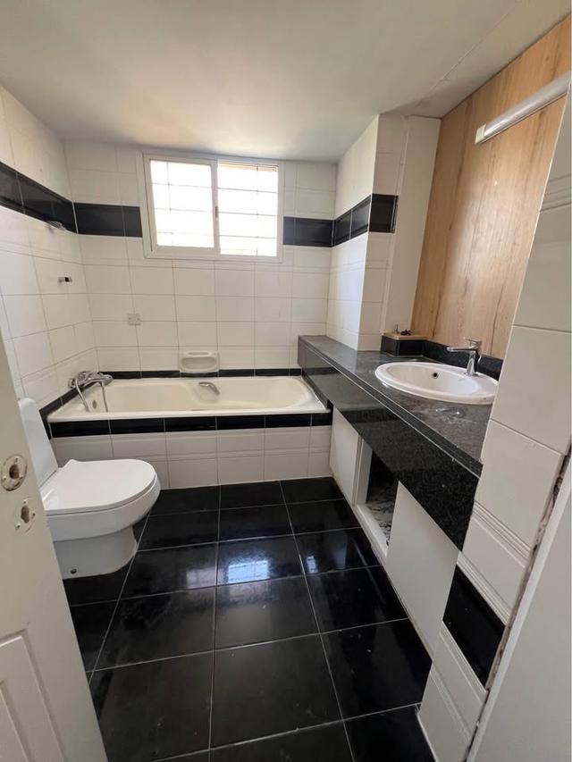 Detached house for rent: https://www.facebook.com/marketplace/item/679072561524881 (www.facebook.com)