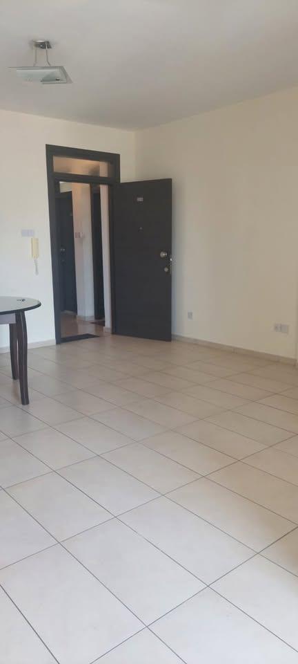 3 Beds 1 Bath Apartment/condo: https://www.facebook.com/marketplace/item/1193185722031928 (www.facebook.com)