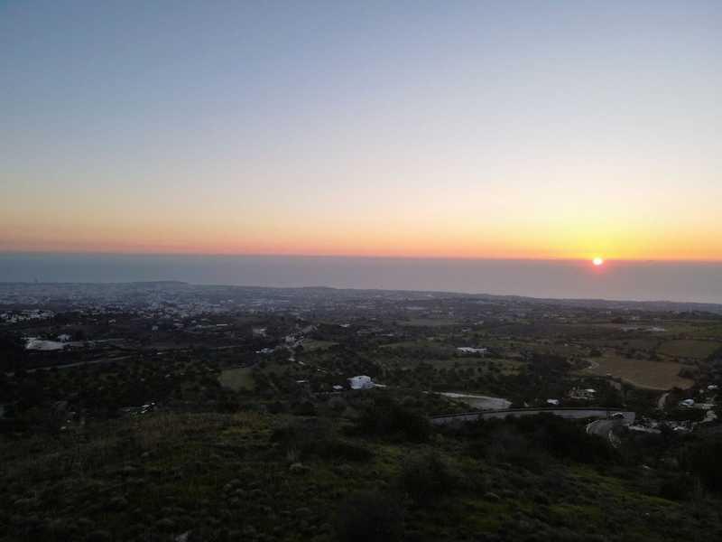 Residential land 4348 m²: https://www.bazaraki.com/adv/5791092_residential-land-4348-m2 (www.bazaraki.com)