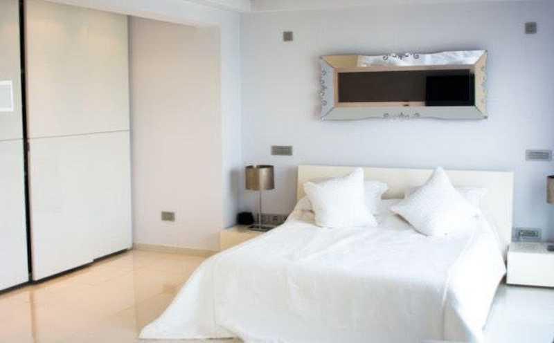 2-bedroom apartment to rent: https://www.bazaraki.com/adv/5787813_2-bedroom-apartment-to-rent (www.bazaraki.com)