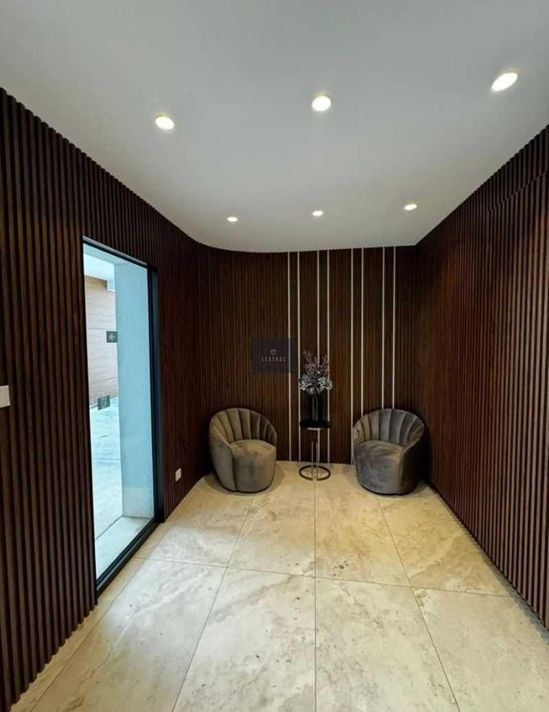 2-bedroom penthouse to rent: https://www.bazaraki.com/adv/5791327_2-bedroom-penthouse-to-rent (www.bazaraki.com)