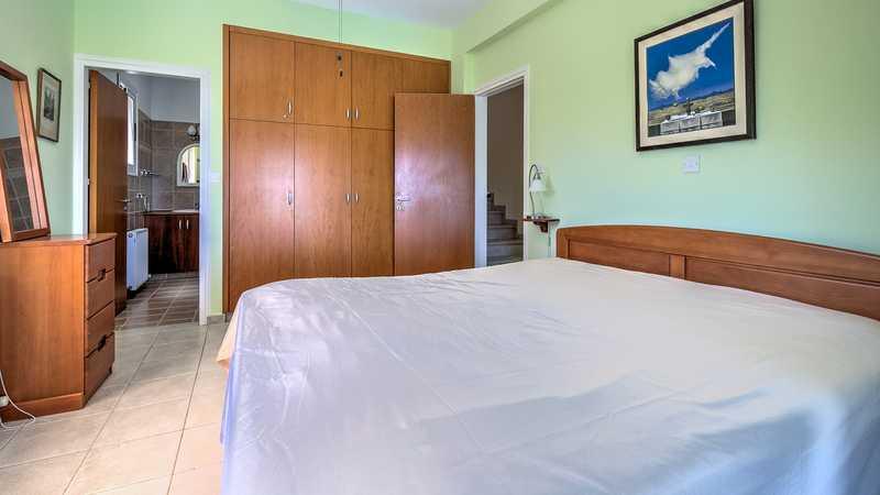 2-bedroom detached house for sale: https://www.bazaraki.com/adv/5796926_2-bedroom-detached-house-for-sale (www.bazaraki.com)