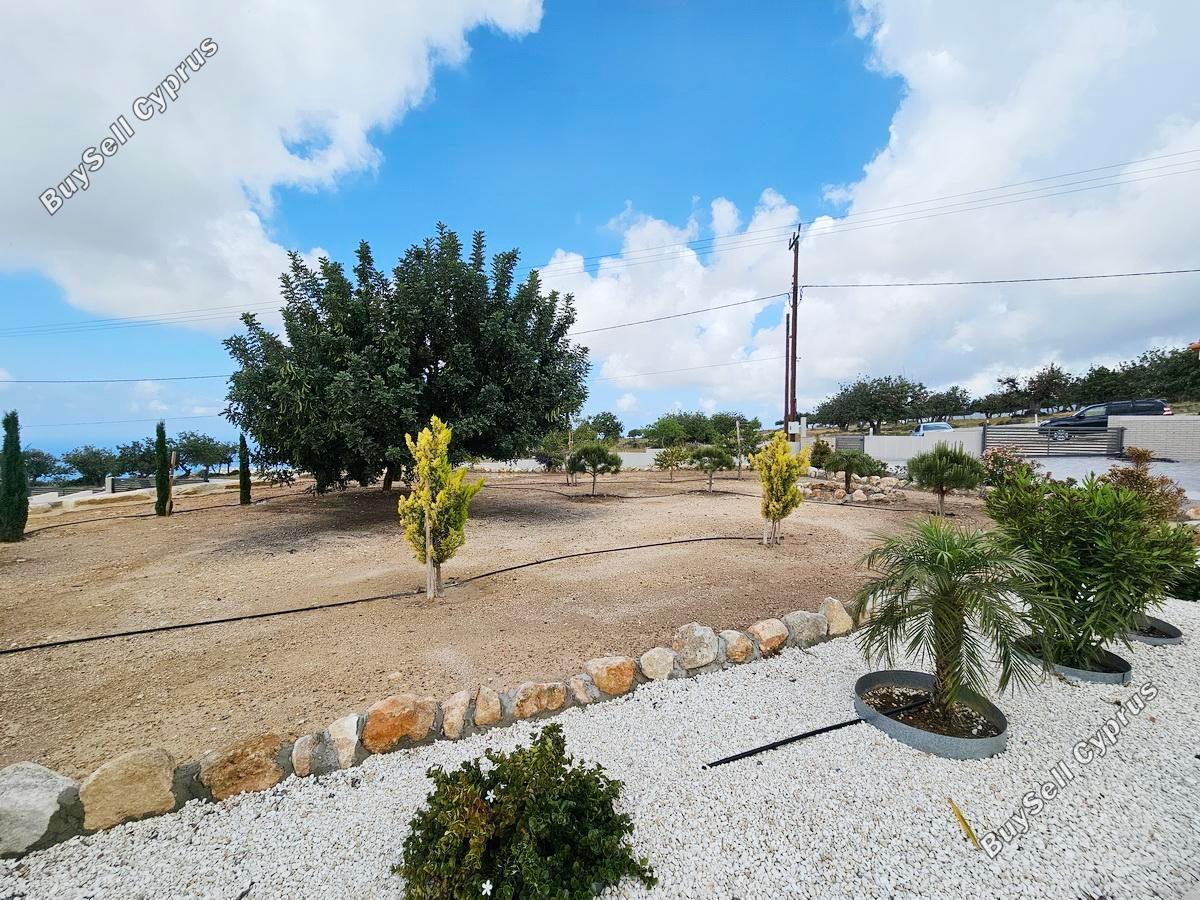 4 Bedroom Detached house for sale in Akoursos, Paphos: https://www.buysellcyprus.com/property-for-sale/paphos/akoursos/4-bed-detached-house-for-sale-akoursos-paphos-1799539.html (www.buysellcyprus.com)